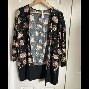 Ripzone Kimono style floral top